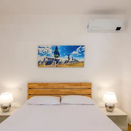 Apartment Amamare *