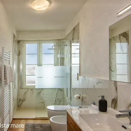 Apartment Amamare *